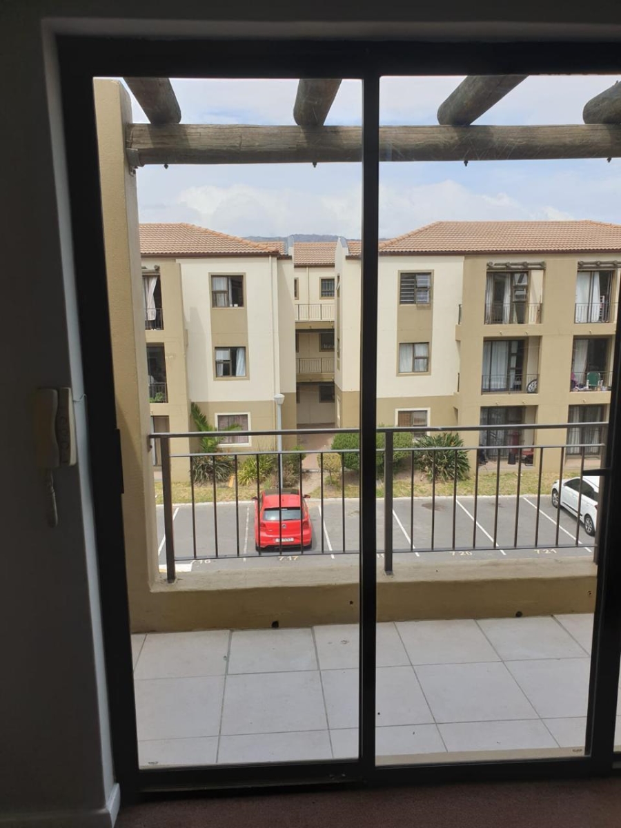 1 Bedroom Property for Sale in Strand Central Western Cape